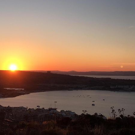 Appartamento Penthouse "Maltese Scent" Mellieħa Esterno foto