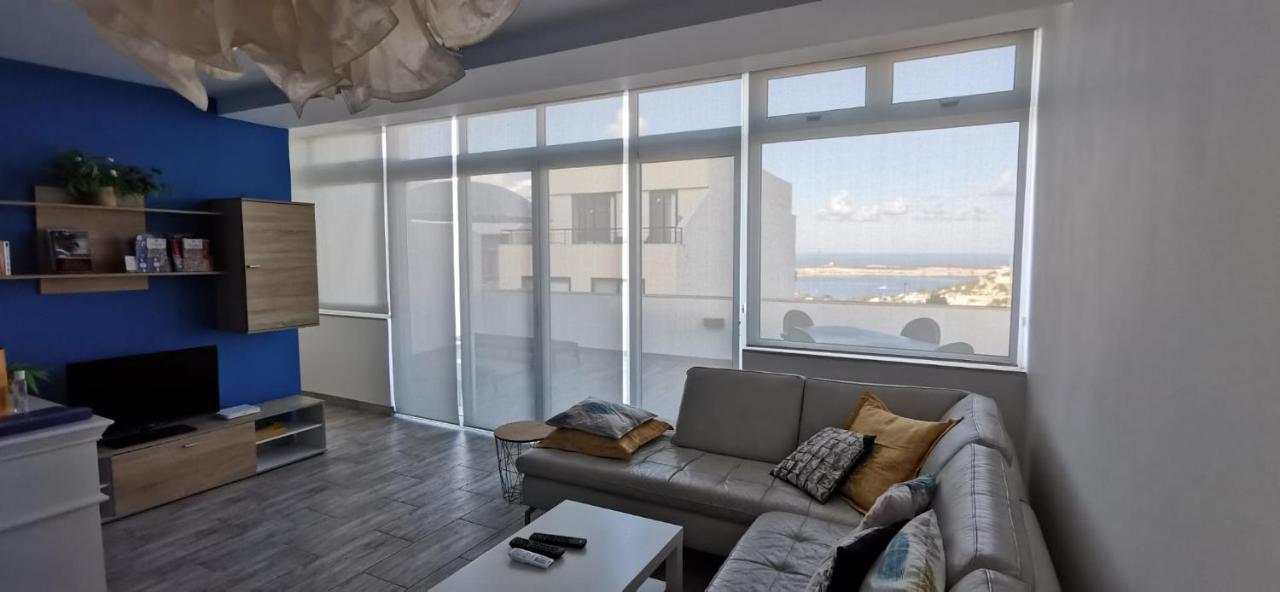 Appartamento Penthouse "Maltese Scent" Mellieħa Esterno foto