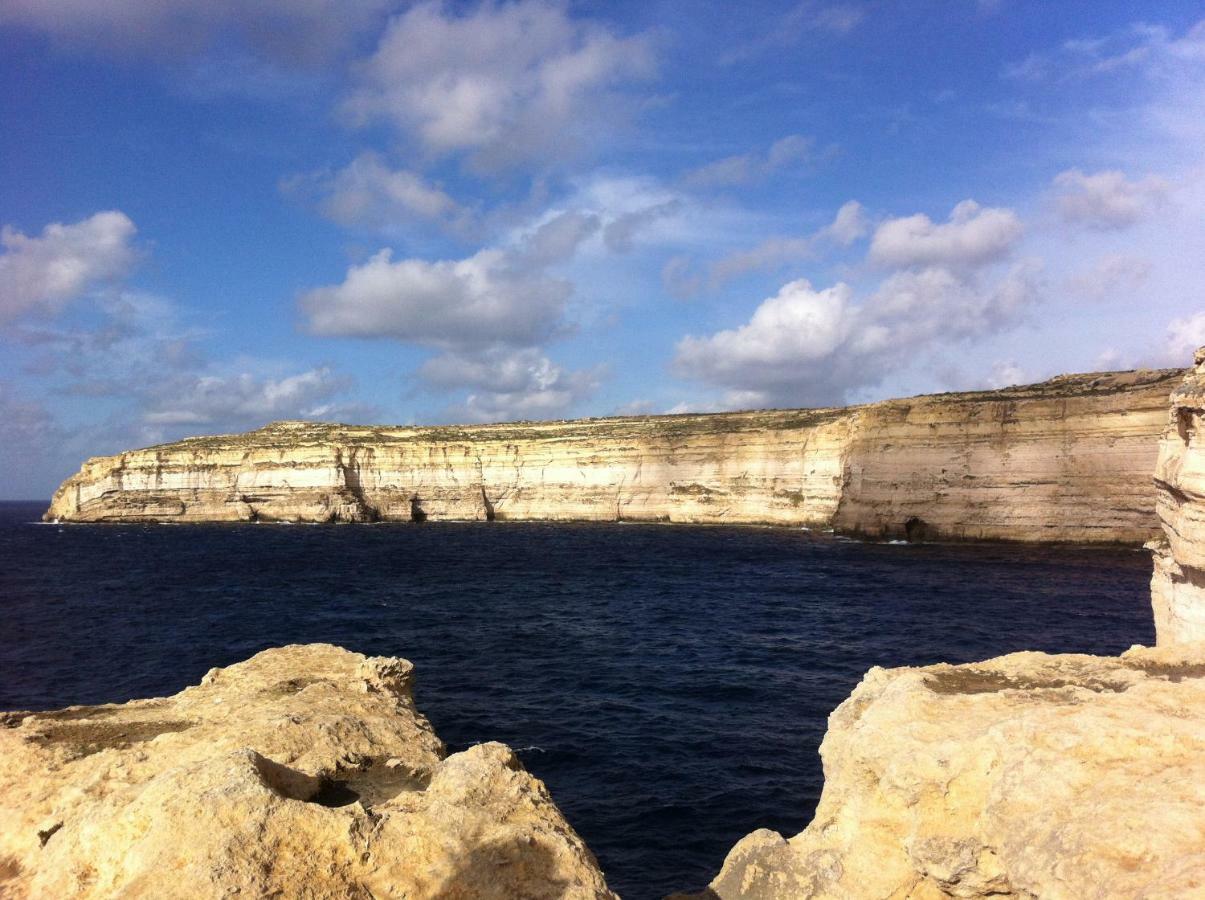 Appartamento Penthouse "Maltese Scent" Mellieħa Esterno foto